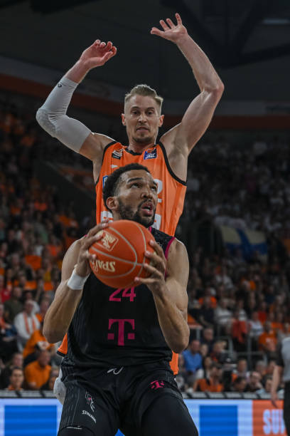 击球都仿佛 击球都仿佛