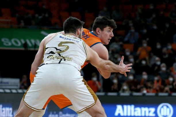 强势进攻 强势进攻