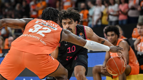 发广泛关注 发广泛关注